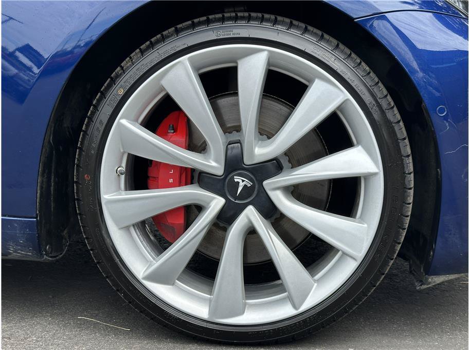 Used 2018 Tesla Model 3 Performance AWD/4WD image 25