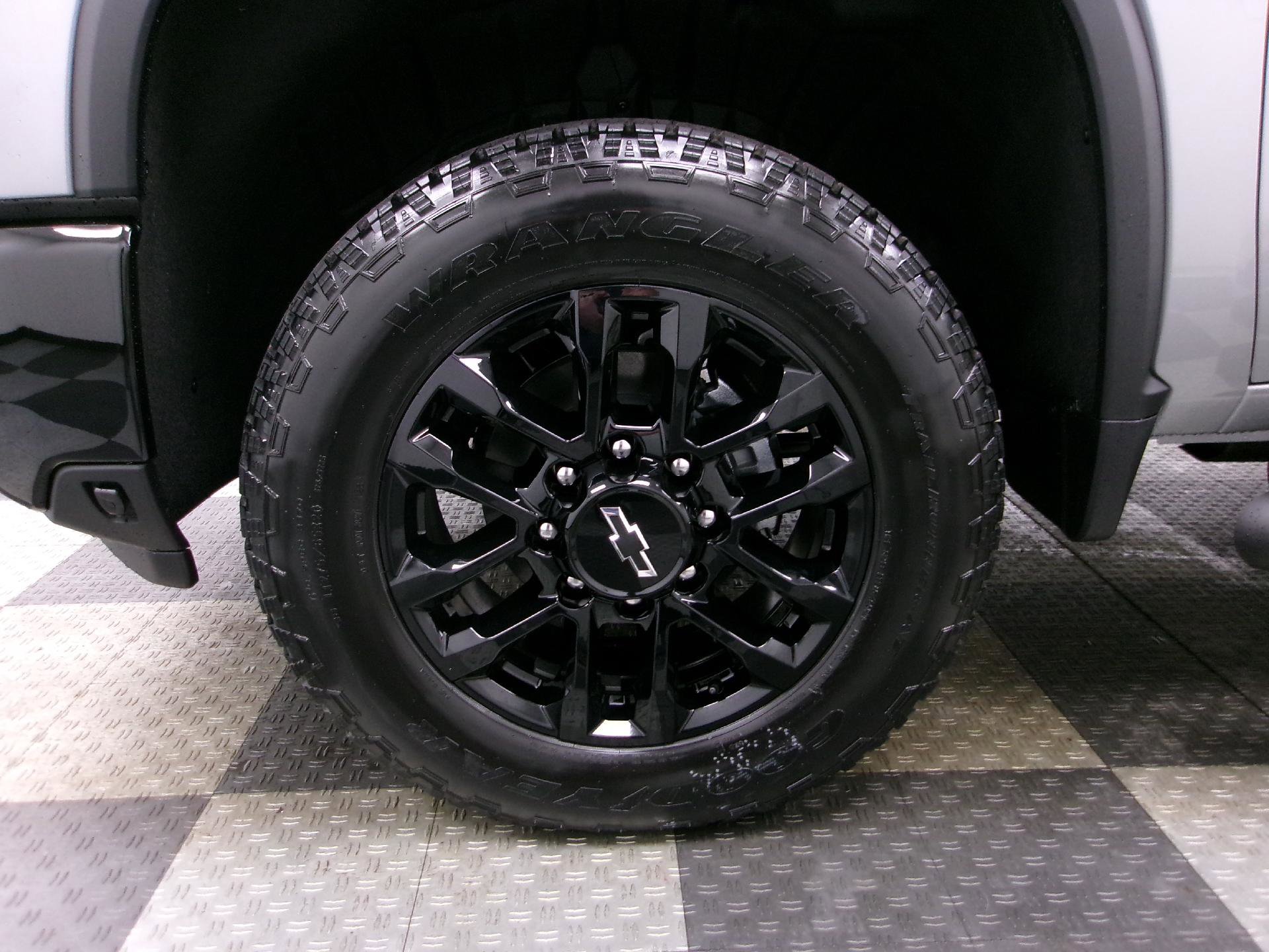 New 2026 Chevrolet Silverado 2500 LTZ image 17