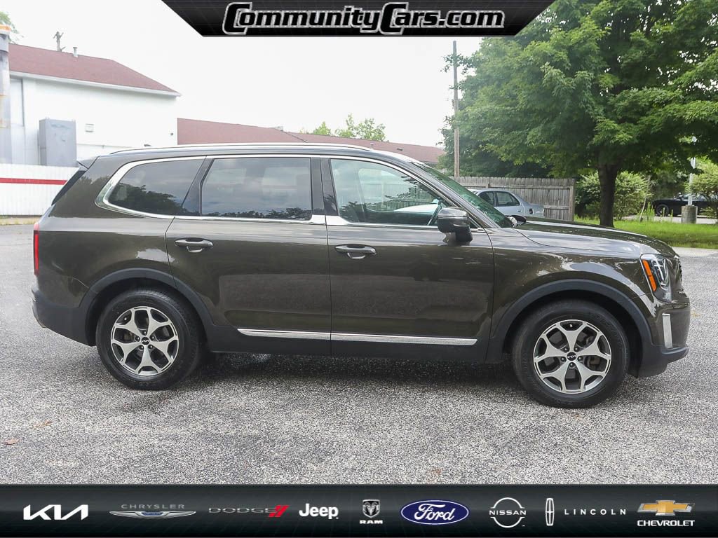 Used 2022 Kia Telluride EX image 8