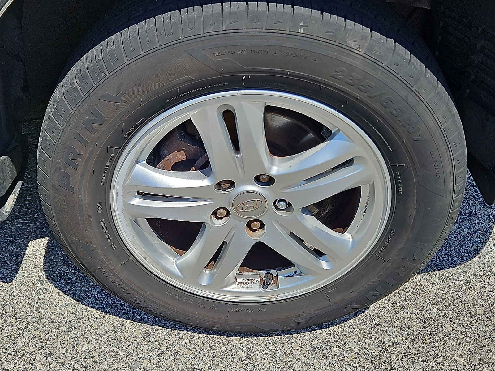 Used 2011 Hyundai Santa Fe GLS FWD image 8