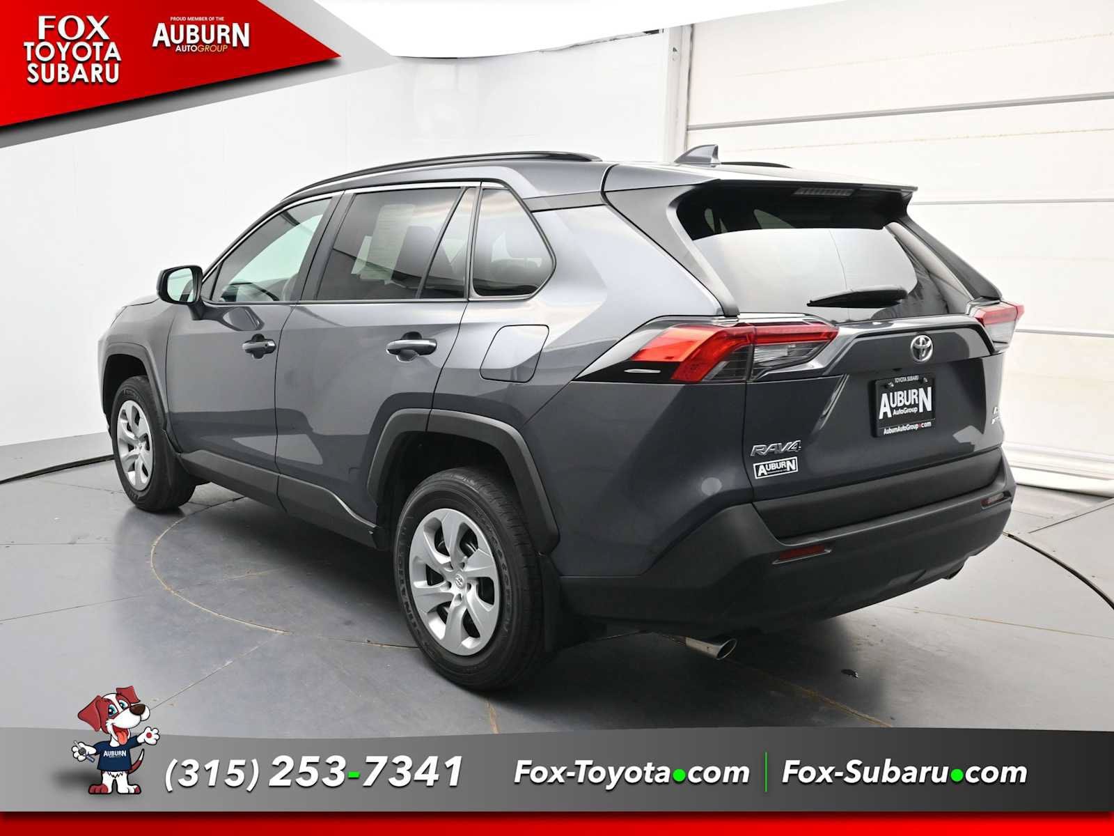 Used 2021 Toyota RAV4 LE AWD/4WD image 19