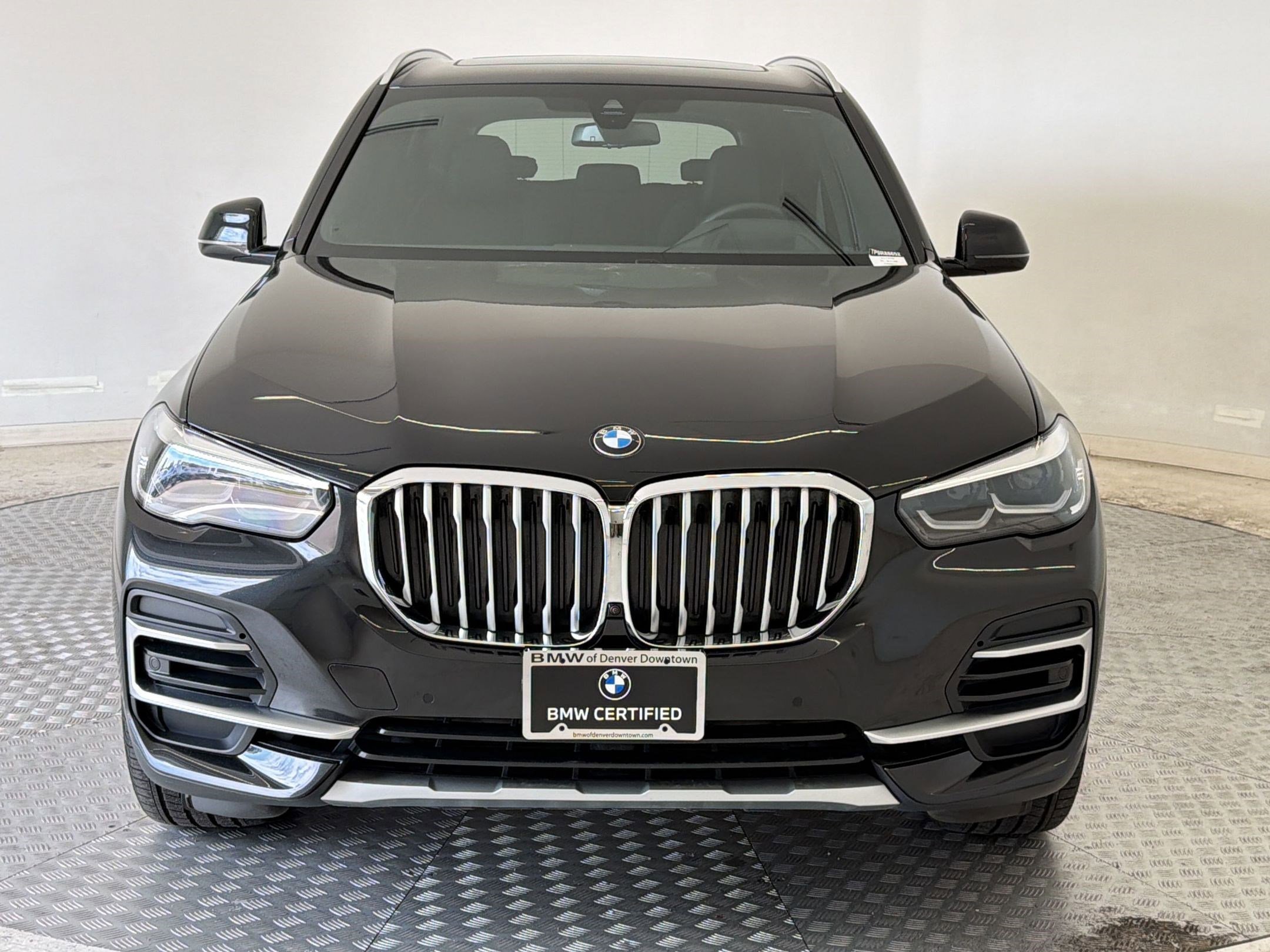 Used 2023 BMW X5 xDrive40i w/ Premium Package AWD/4WD image 6