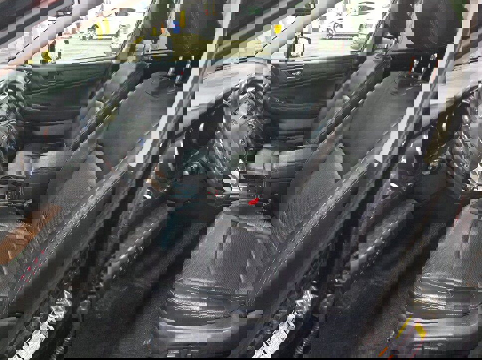 Used 2015 Subaru Outback 2.5i Limited image 11