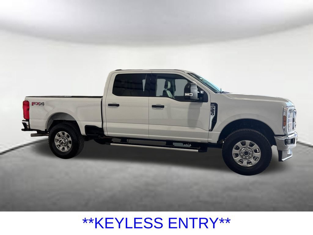 Used 2024 Ford F250 XLT w/ FX4 Off-Road Package AWD/4WD image 7