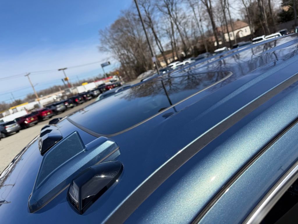 Used 2025 GMC Sierra 2500 Denali Ultimate image 8