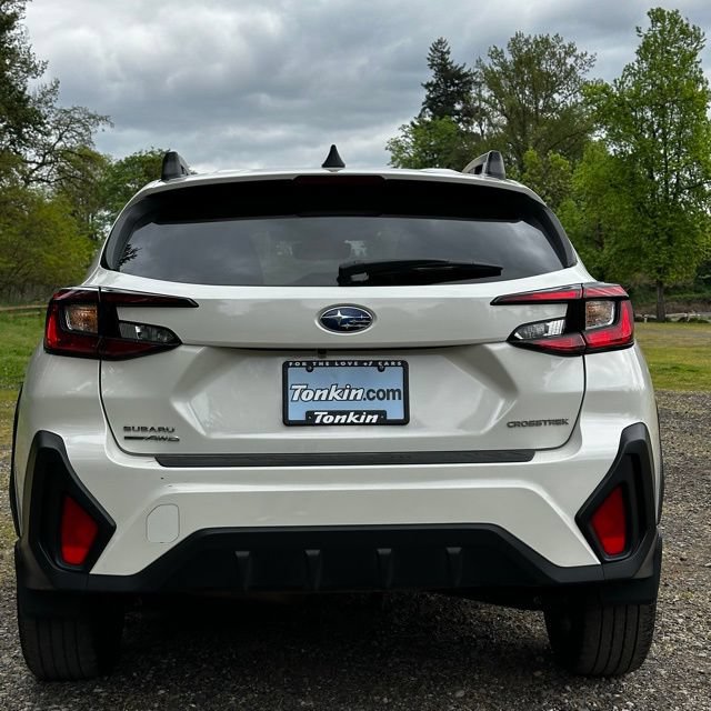 Used 2024 Subaru Crosstrek 2.0i Premium AWD/4WD image 9