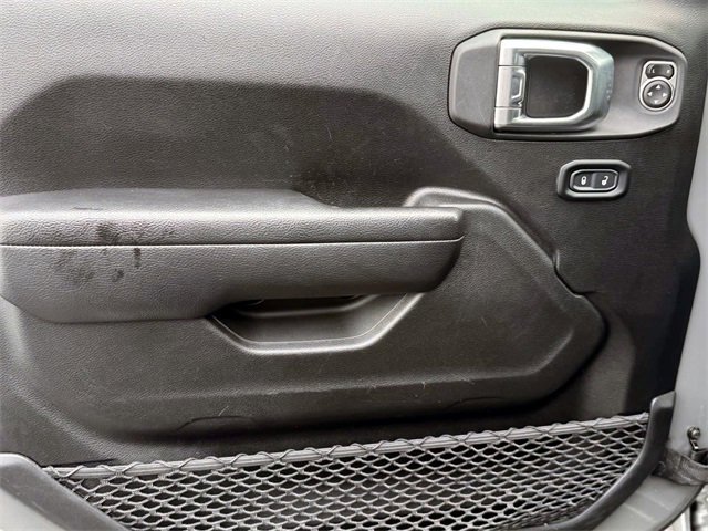 Used 2023 Jeep Gladiator Sport image 29