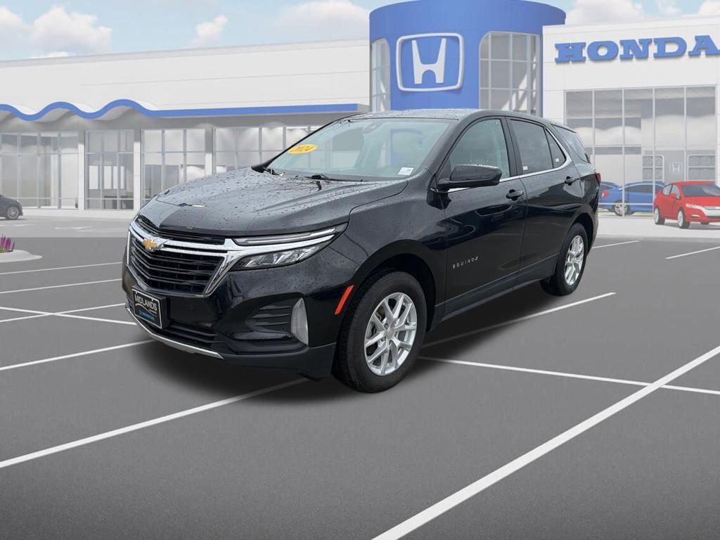 Used 2024 Chevrolet Equinox LT image 3