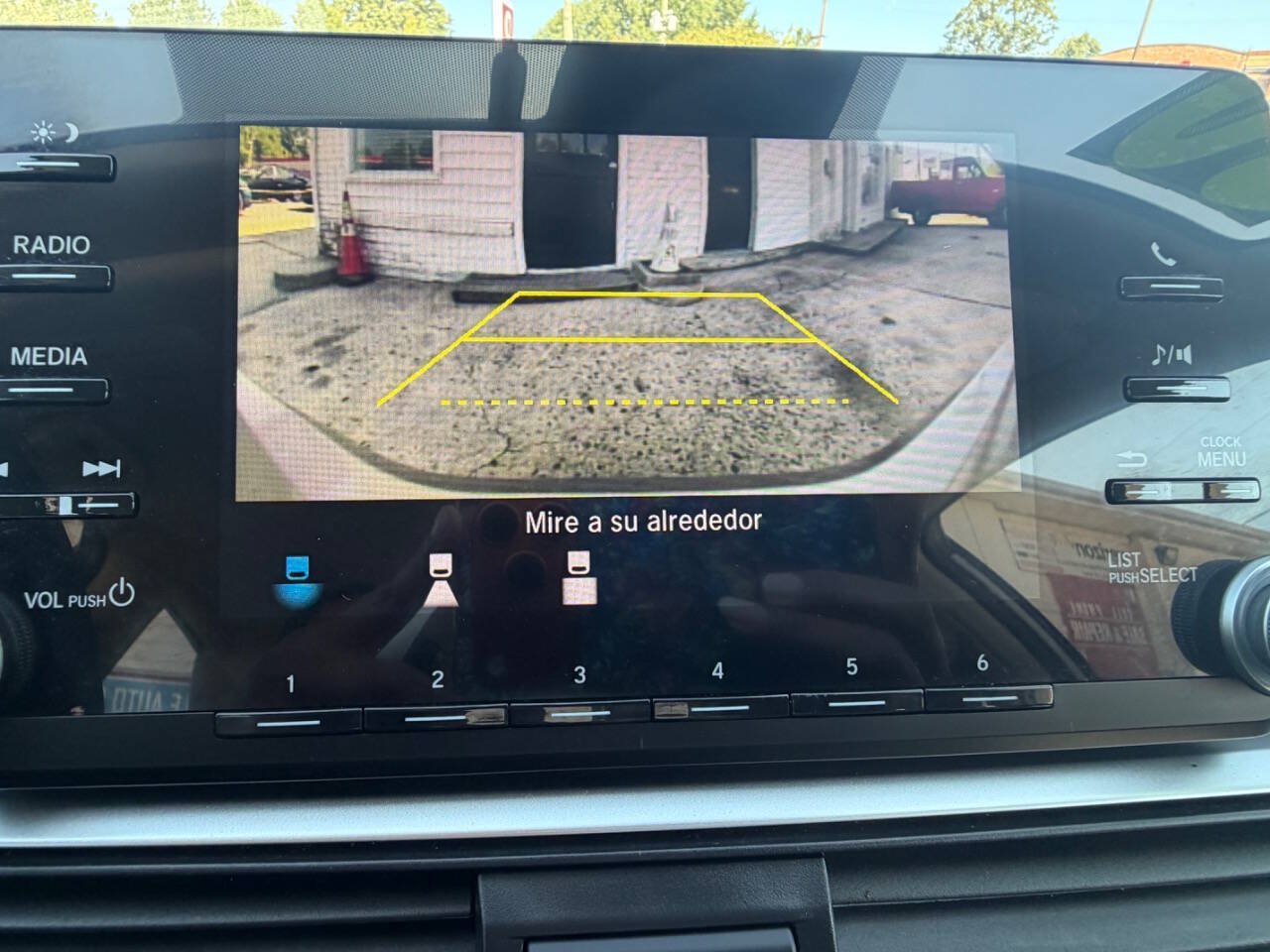 Used 2020 Honda Accord LX image 23