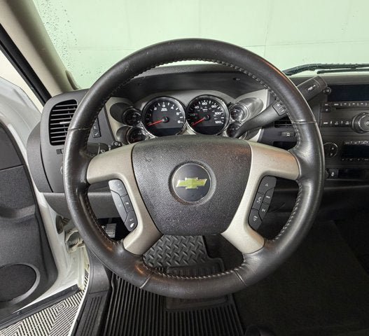 Used 2011 Chevrolet Silverado 1500 LT w/ All-Star Edition RWD image 9