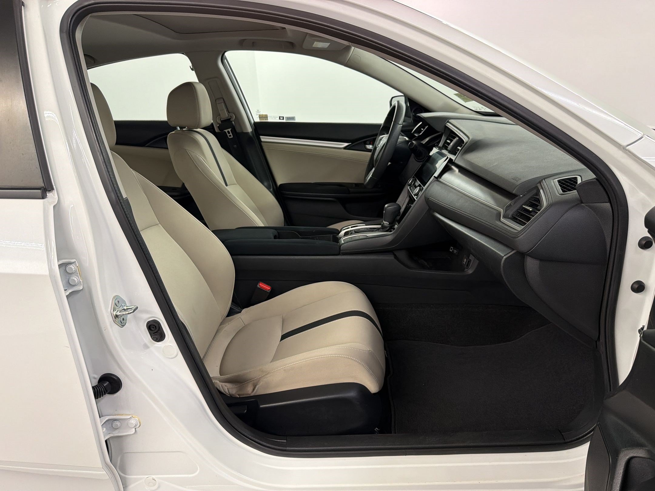 Certified 2017 Honda Civic EX image 23