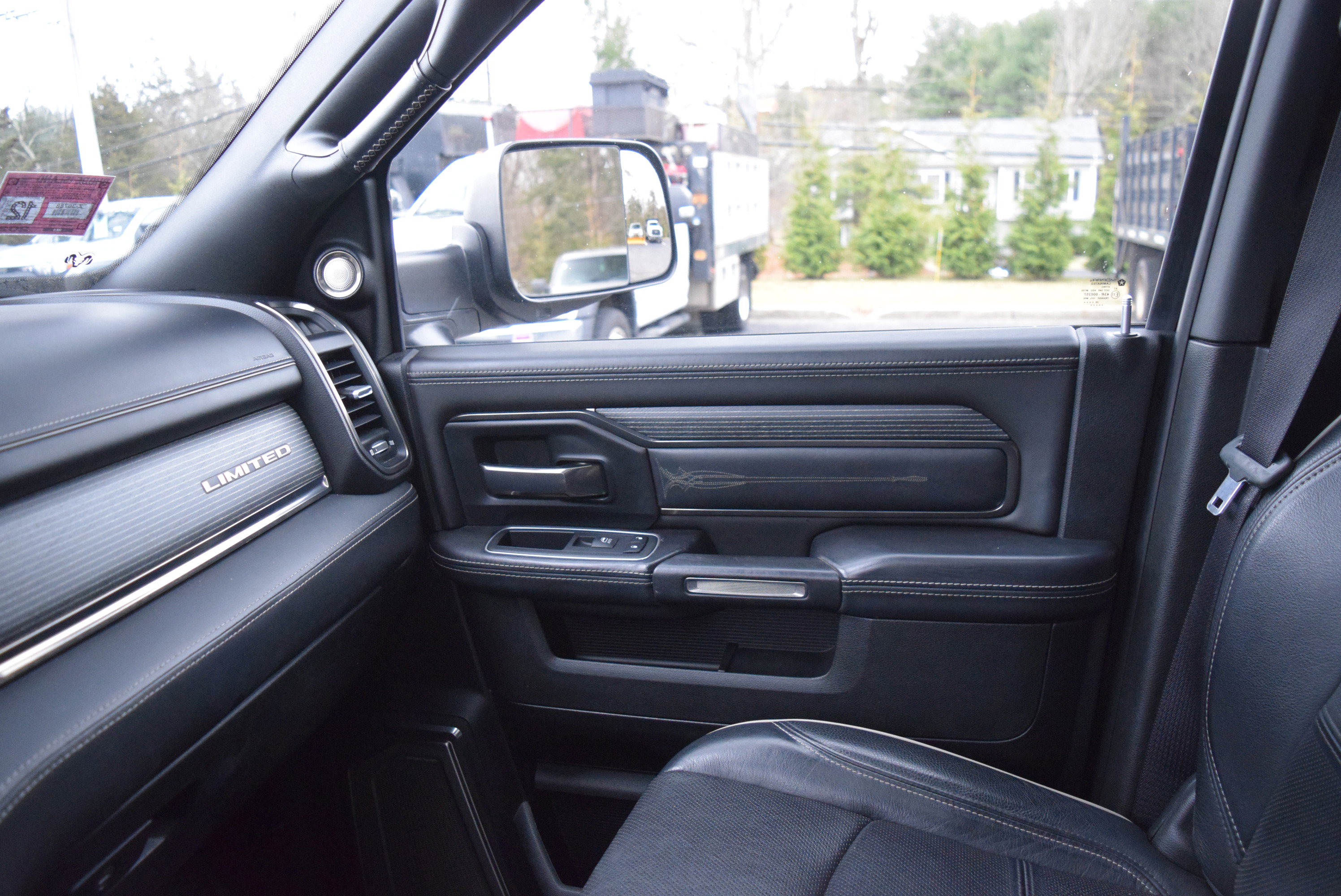 Used 2020 RAM 3500 Limited image 16