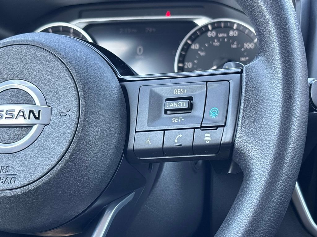 Used 2021 Nissan Rogue SV image 18