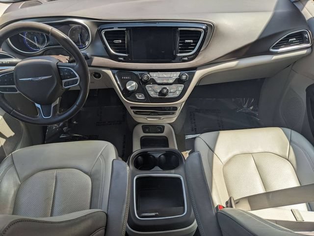 Used 2018 Chrysler Pacifica Touring-L Plus FWD image 27