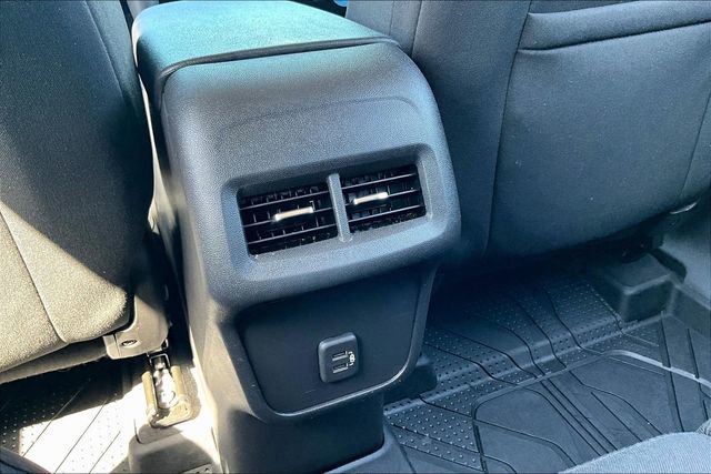 Used 2021 Chevrolet Equinox LT AWD/4WD image 10