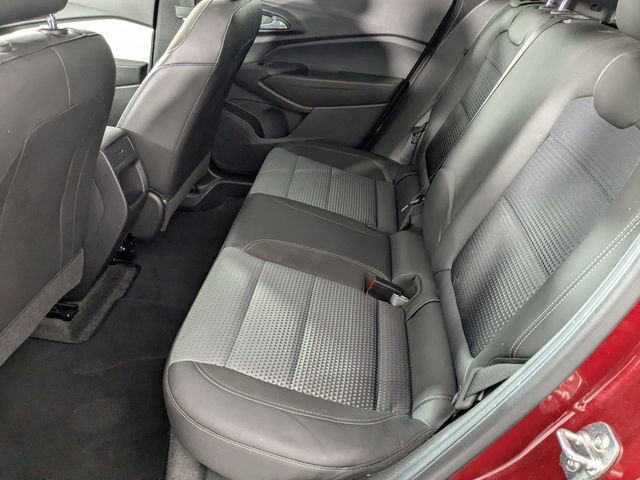 Used 2025 Chevrolet Trax LT w/ LT Convenience Package image 25