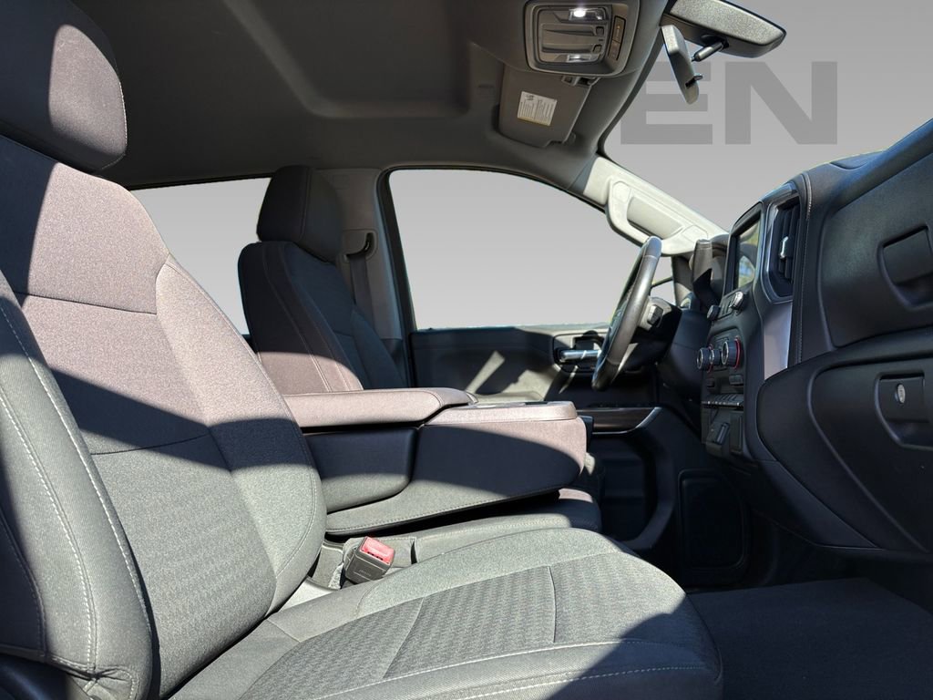 Used 2022 Chevrolet Silverado 1500 LT image 6