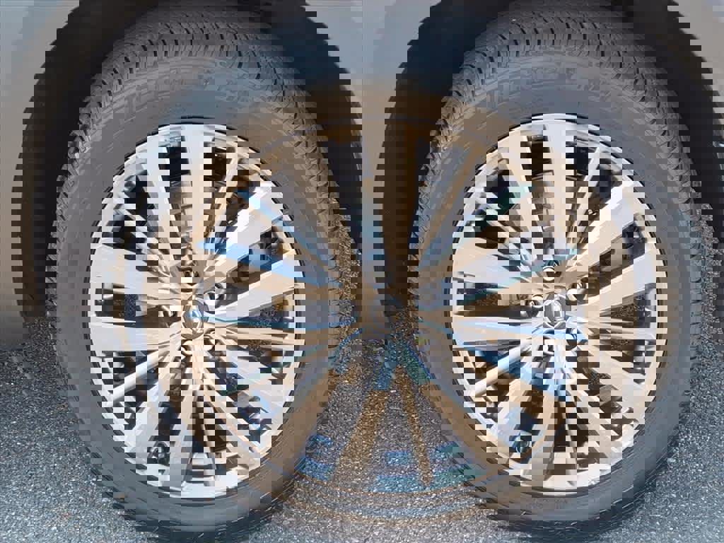 Certified 2024 Nissan Pathfinder SL w/ SL Premium Package image 7