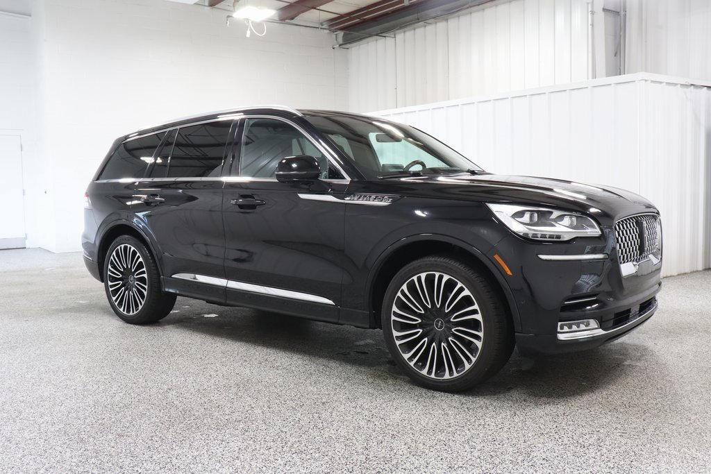 Used 2023 Lincoln Aviator Black Label image 2