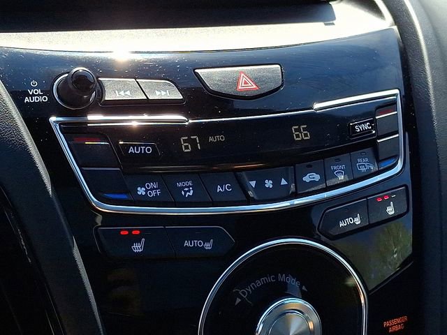 Certified 2025 Acura RDX SH-AWD image 16