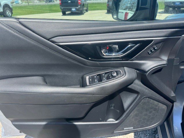 Used 2022 Subaru Legacy Limited image 11
