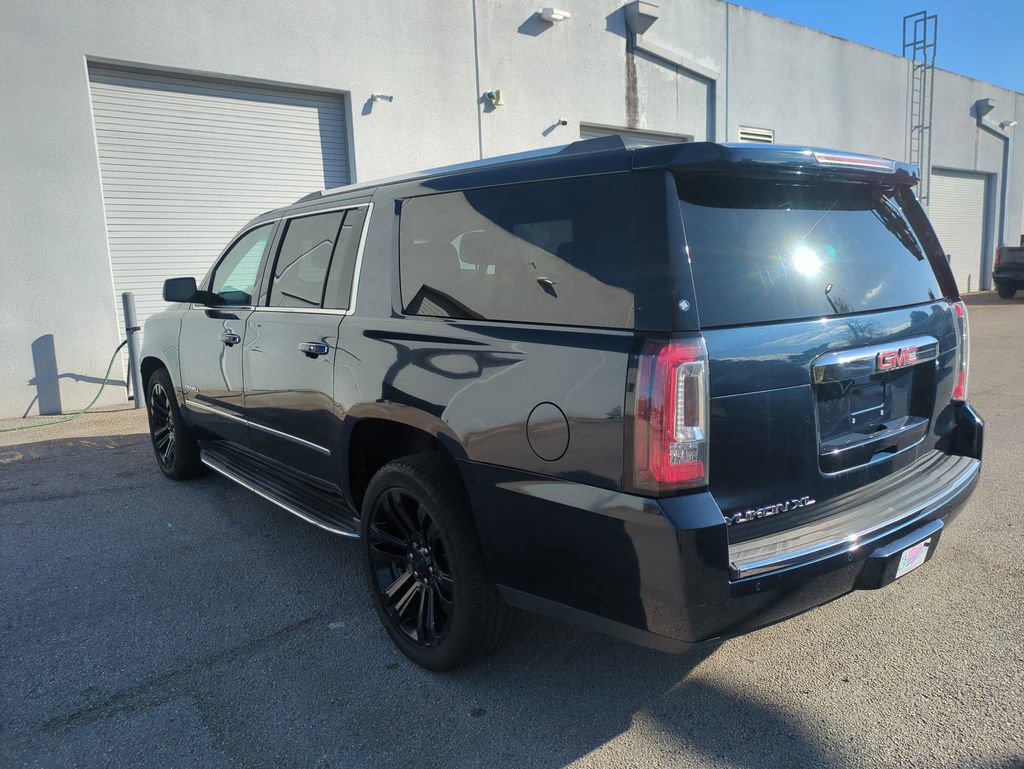 Used 2018 GMC Yukon XL Denali w/ Open Road Package image 8