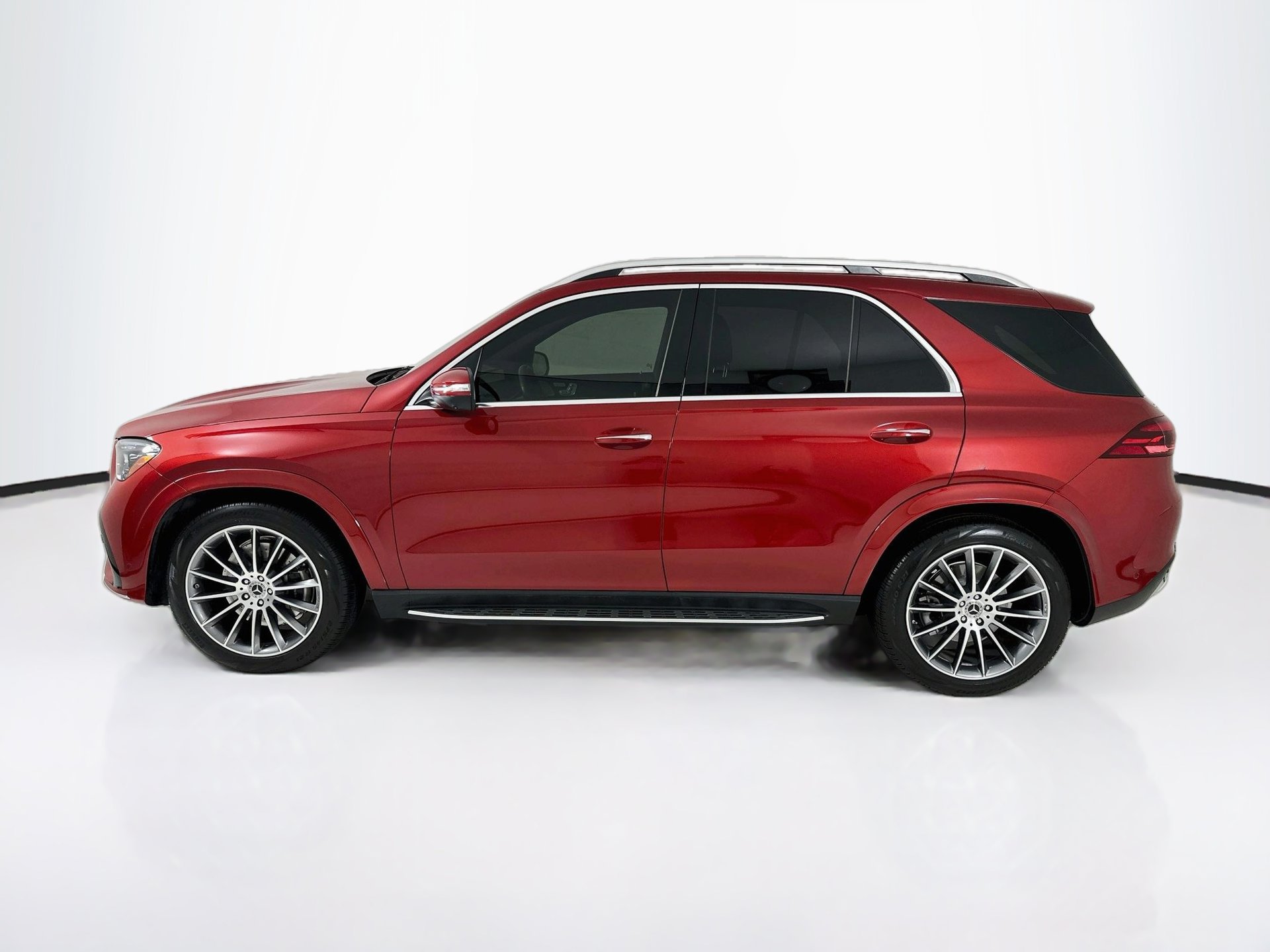 Certified 2025 Mercedes-Benz GLE 350 4MATIC image 5