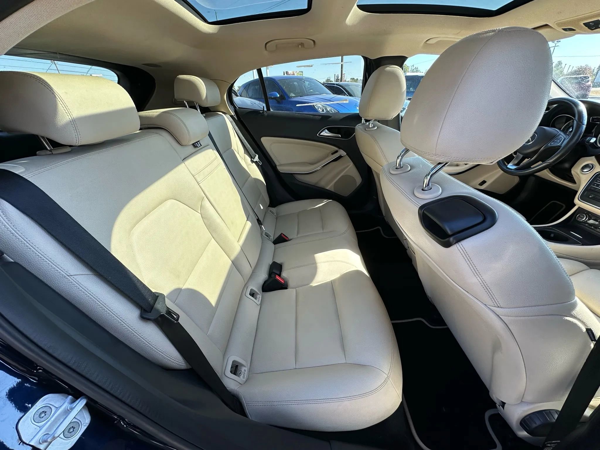 Used 2017 Mercedes-Benz GLA 250 image 14