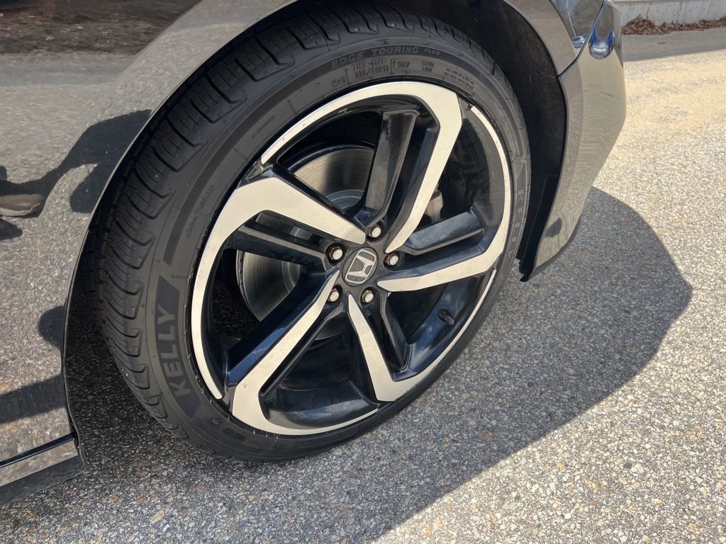 Certified 2019 Honda Accord Sport image 6