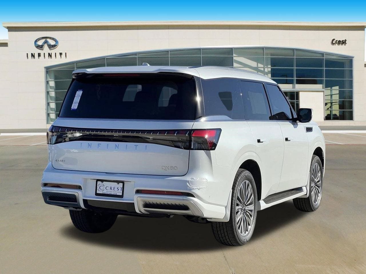 New 2026 INFINITI QX80 Luxe w/ Cargo Package RWD video 3