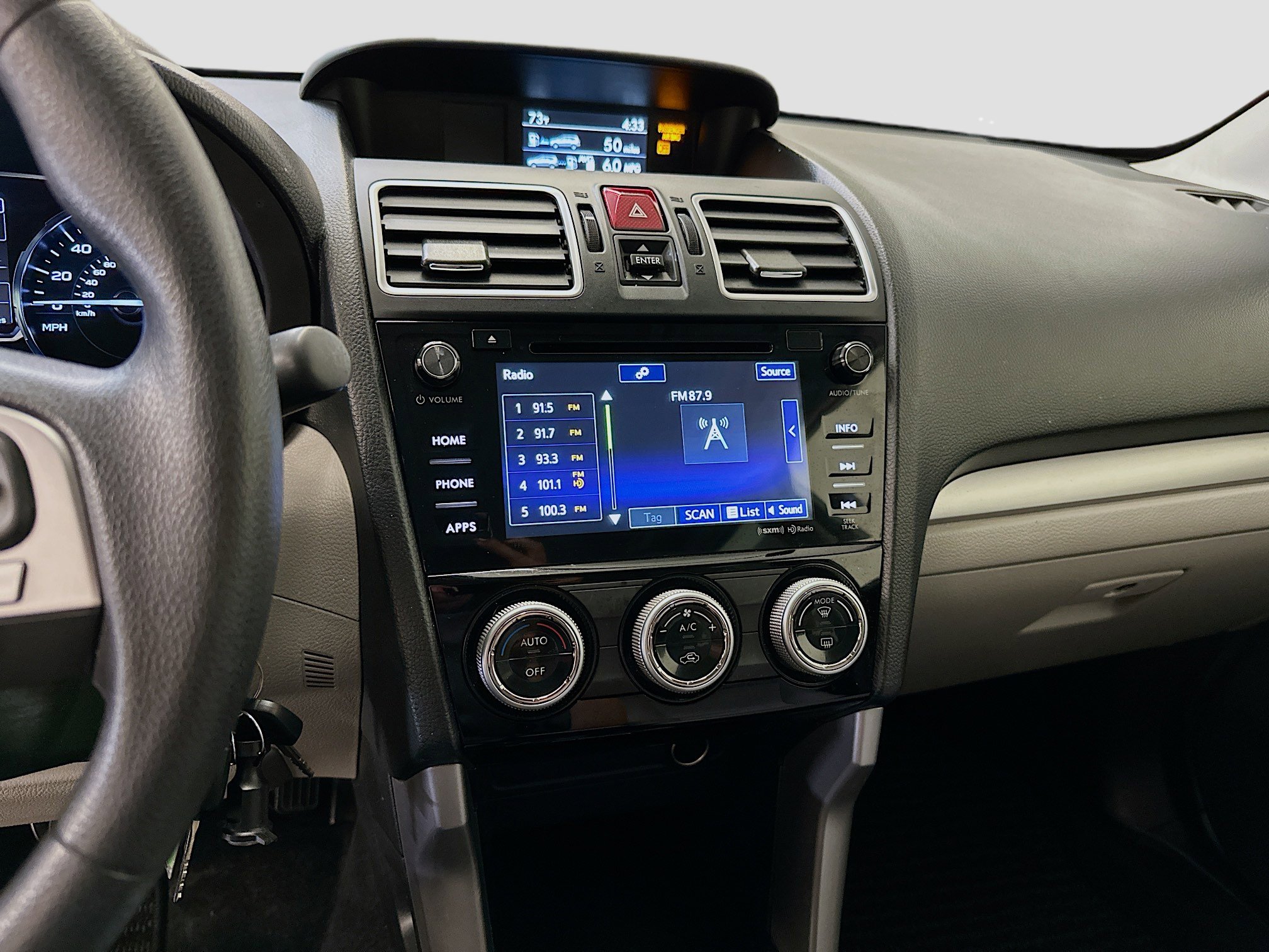 Used 2018 Subaru Forester 2.5i Premium AWD/4WD image 25