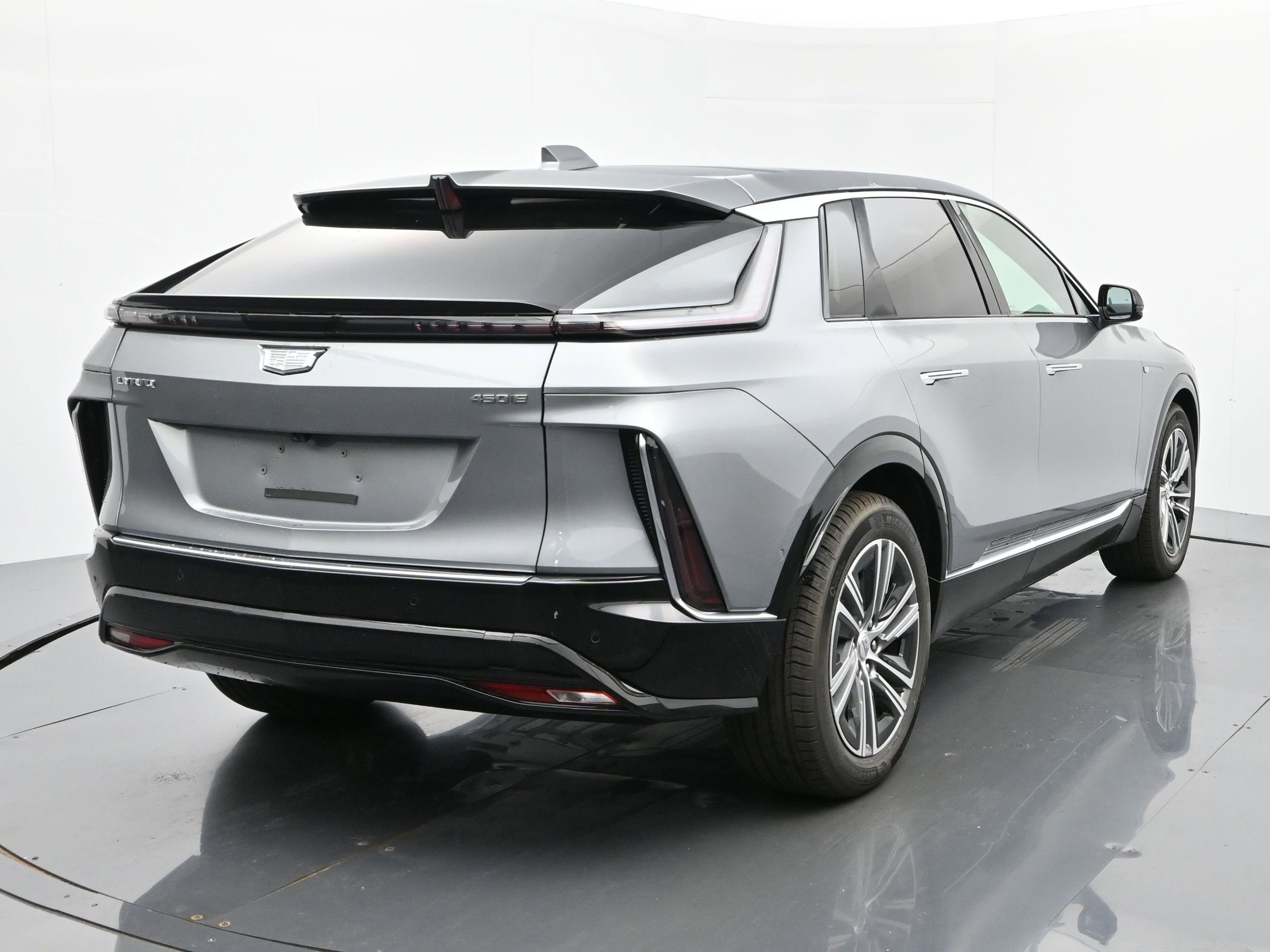 New 2026 Cadillac Lyriq Luxury image 5