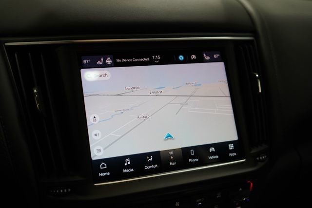 Used 2024 Maserati Levante Trofeo image 26