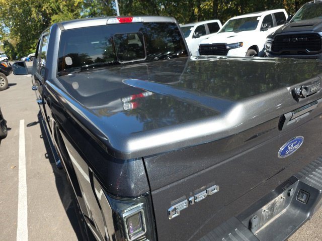 Used 2016 Ford F150 XLT w/ Equipment Group 302A Luxury AWD/4WD image 9