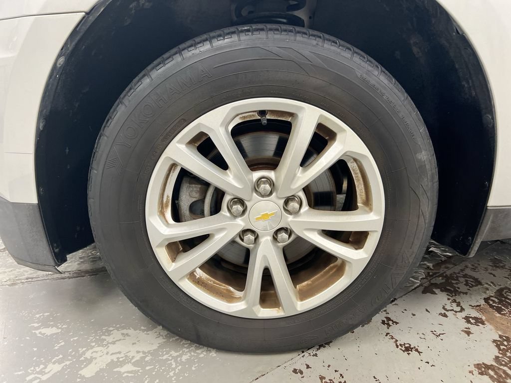 Used 2017 Chevrolet Equinox LT FWD image 26