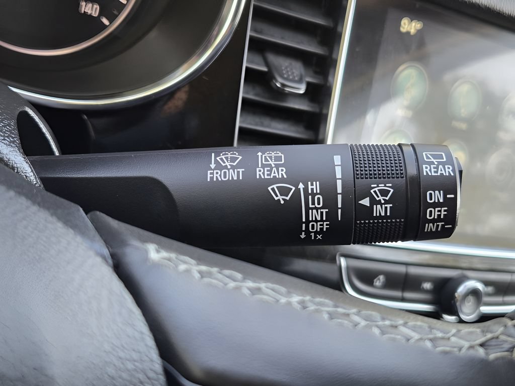 Used 2020 Buick Encore Preferred FWD image 28