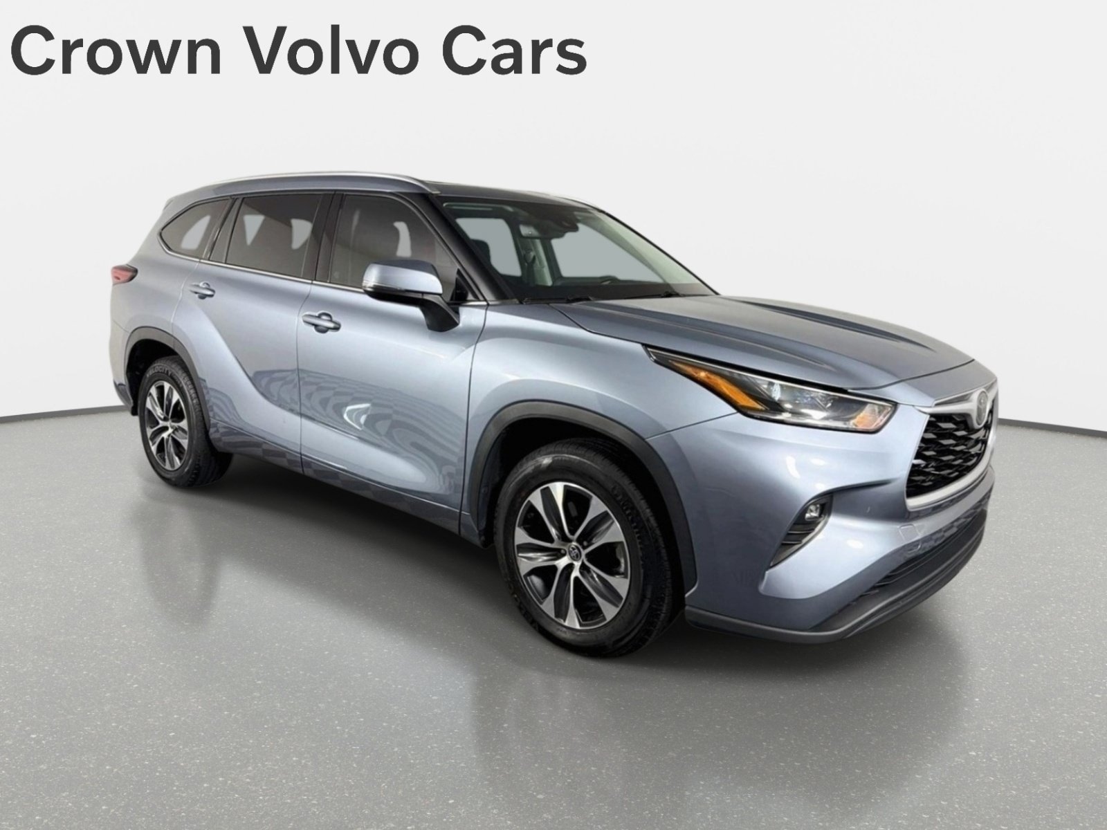 Used 2021 Toyota Highlander XLE FWD image 4