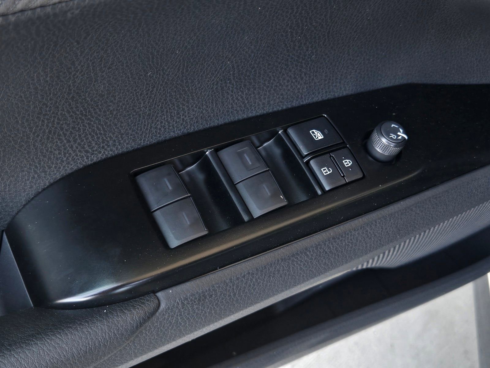 Certified 2026 Toyota Camry SE FWD image 10