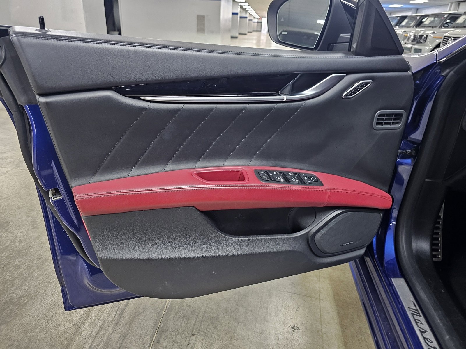 Used 2021 Maserati Ghibli S GranSport image 9