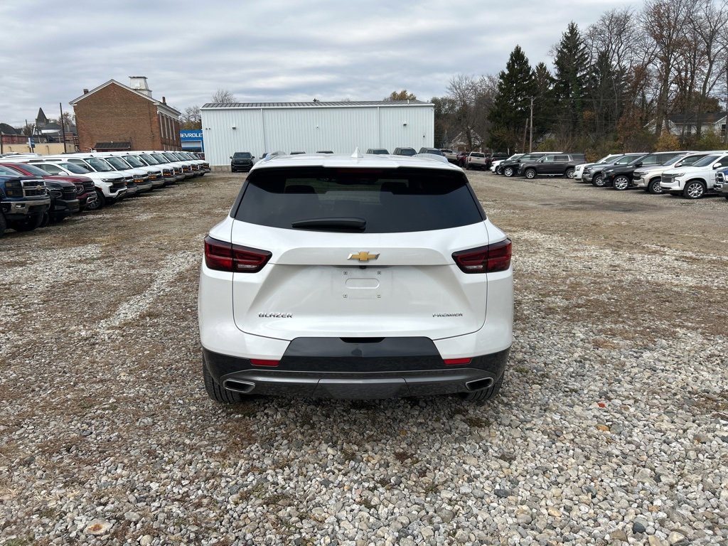 Used 2023 Chevrolet Blazer Premier image 13