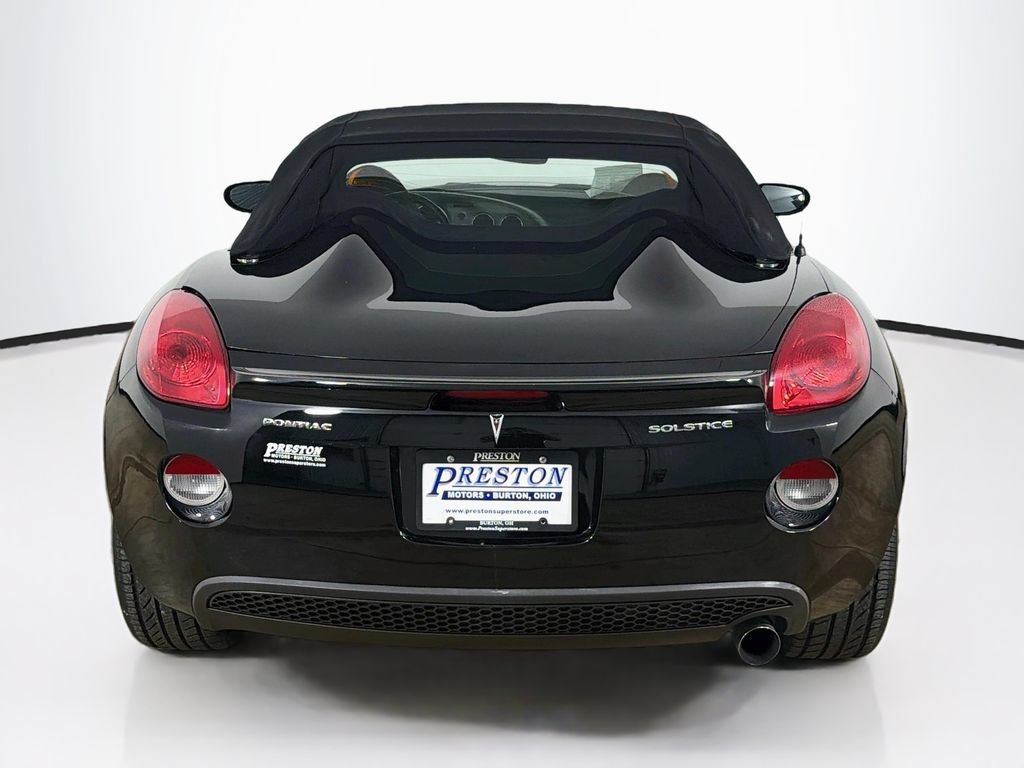 Used 2007 Pontiac Solstice Convertible w/ Preferred Package RWD image 6