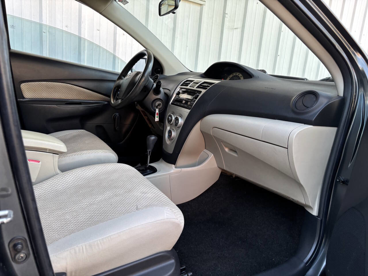 Used 2007 Toyota Yaris Sedan image 21