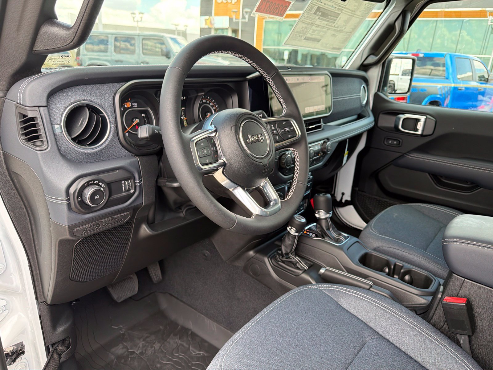 New 2026 Jeep Wrangler Unlimited Rubicon AWD/4WD image 10