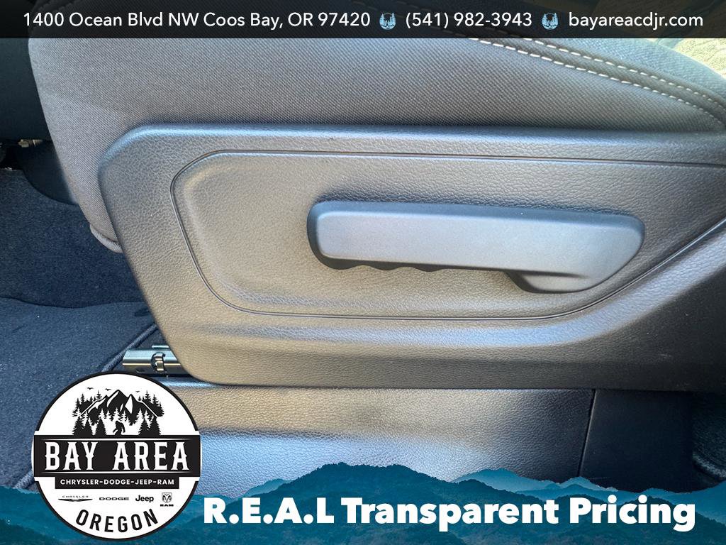 New 2026 RAM 1500 Express AWD/4WD image 13