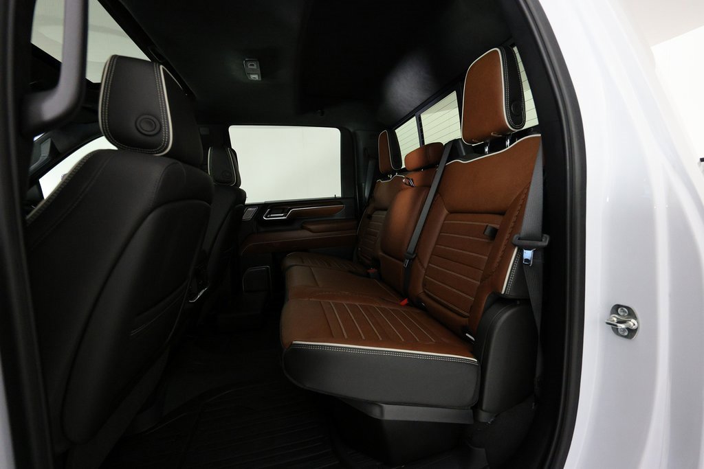 Used 2025 GMC Sierra 2500 Denali Ultimate image 15