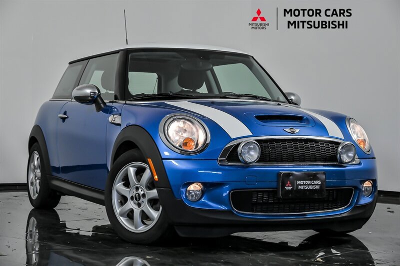 Used 2009 MINI Cooper S FWD image 1