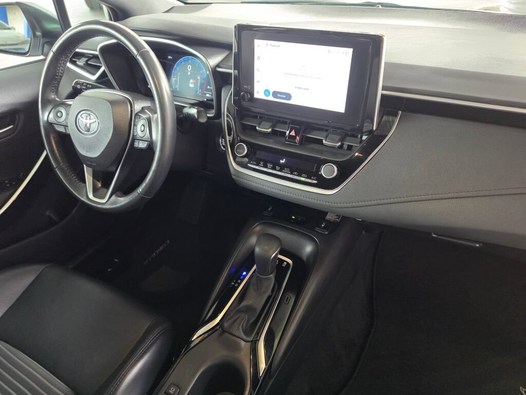 Used 2024 Toyota Corolla XSE FWD image 10