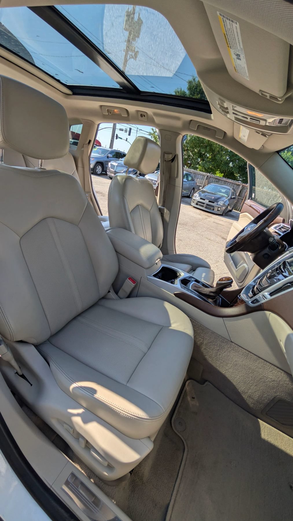 Used 2013 Cadillac SRX Premium w/ Driver Assist Package AWD/4WD image 17