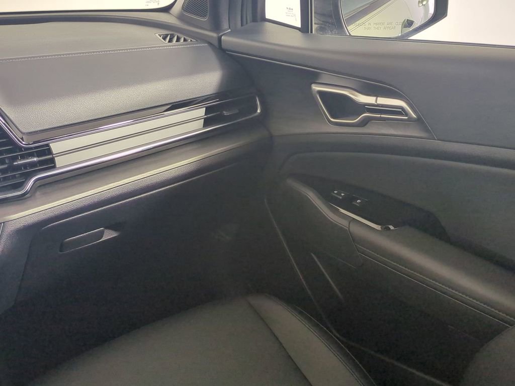Used 2025 Kia Sportage X-Line w/ Premium Package image 20