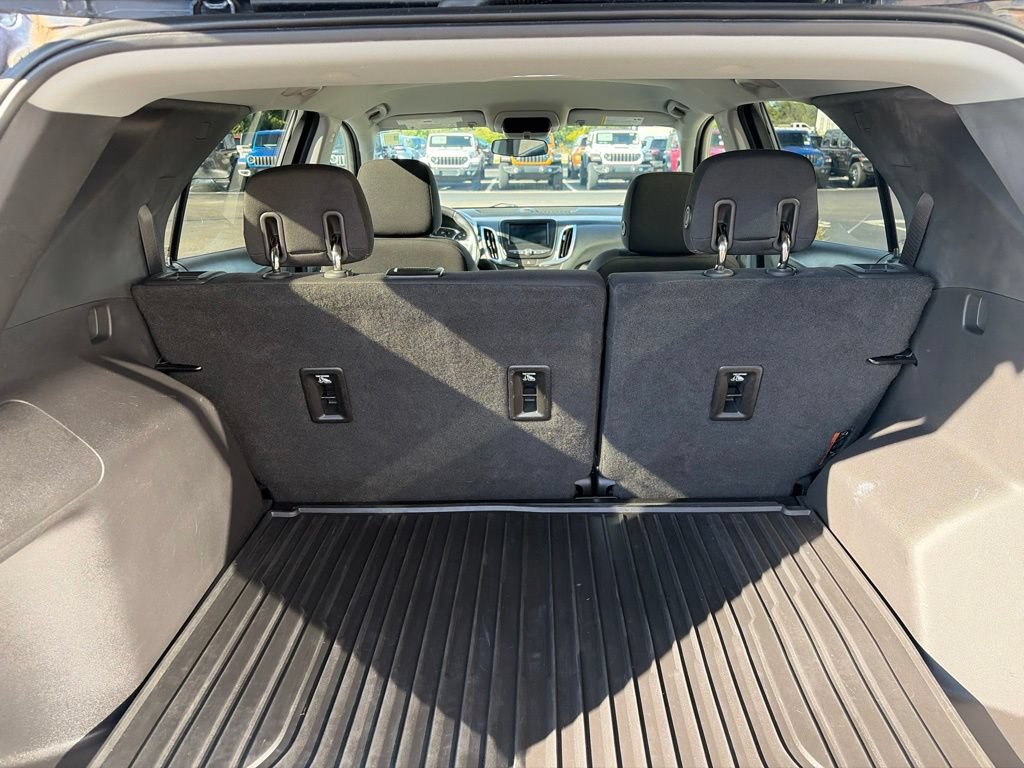 Used 2019 Chevrolet Equinox LT FWD image 14